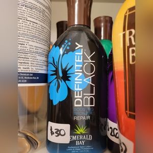 Emerald Bay Tanning Accelerator